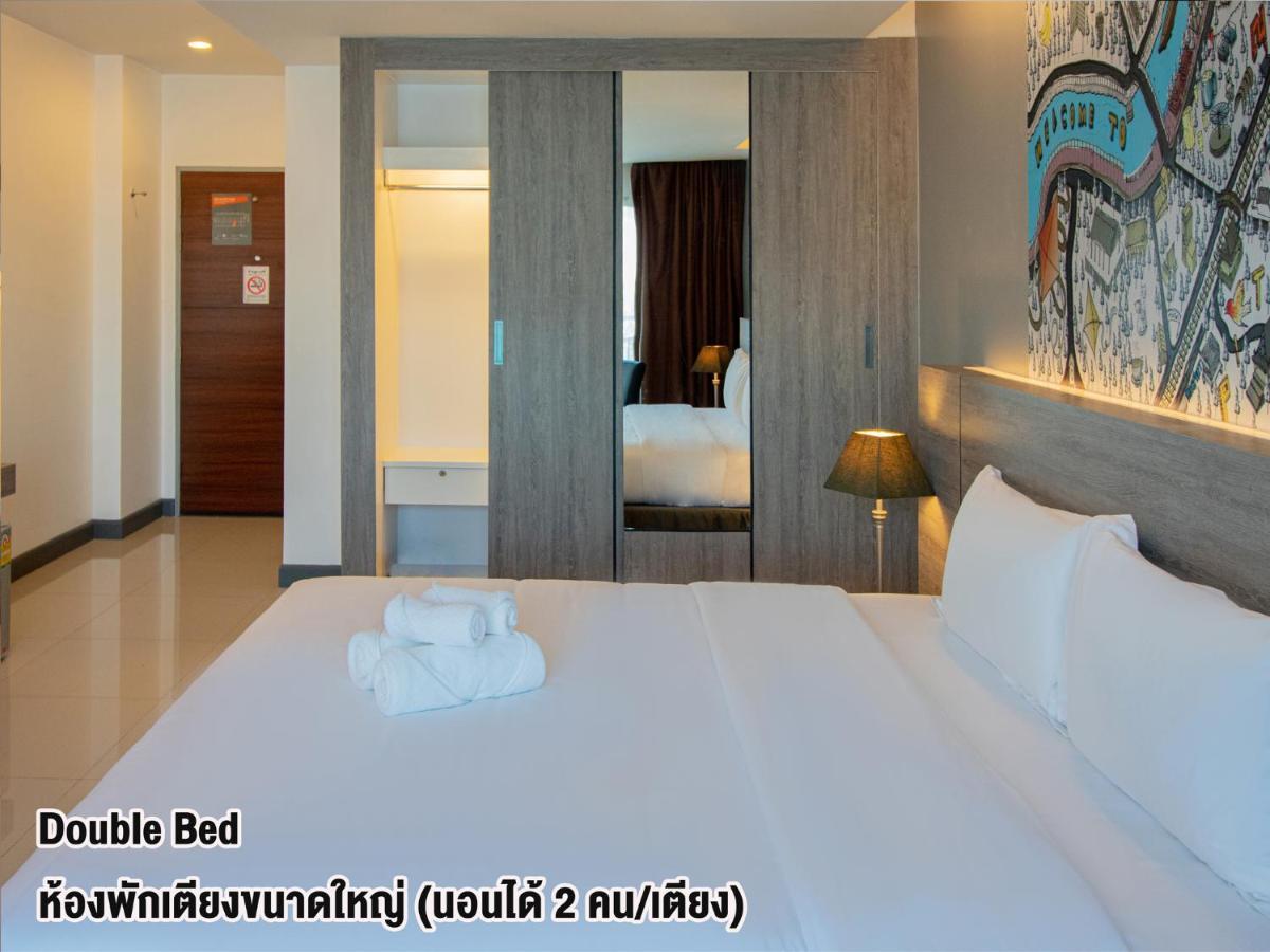 Fortune D Hotel Фитсанулок Екстериор снимка